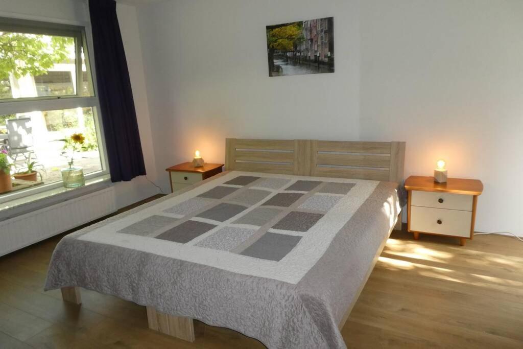 Huis Bij De Catalpa Dordrecht Extérieur photo